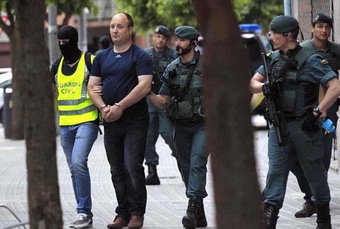 El presunto colaborador de ETA Tomás Madina Echevarría, detenido en Galdakao (Vizcaya).