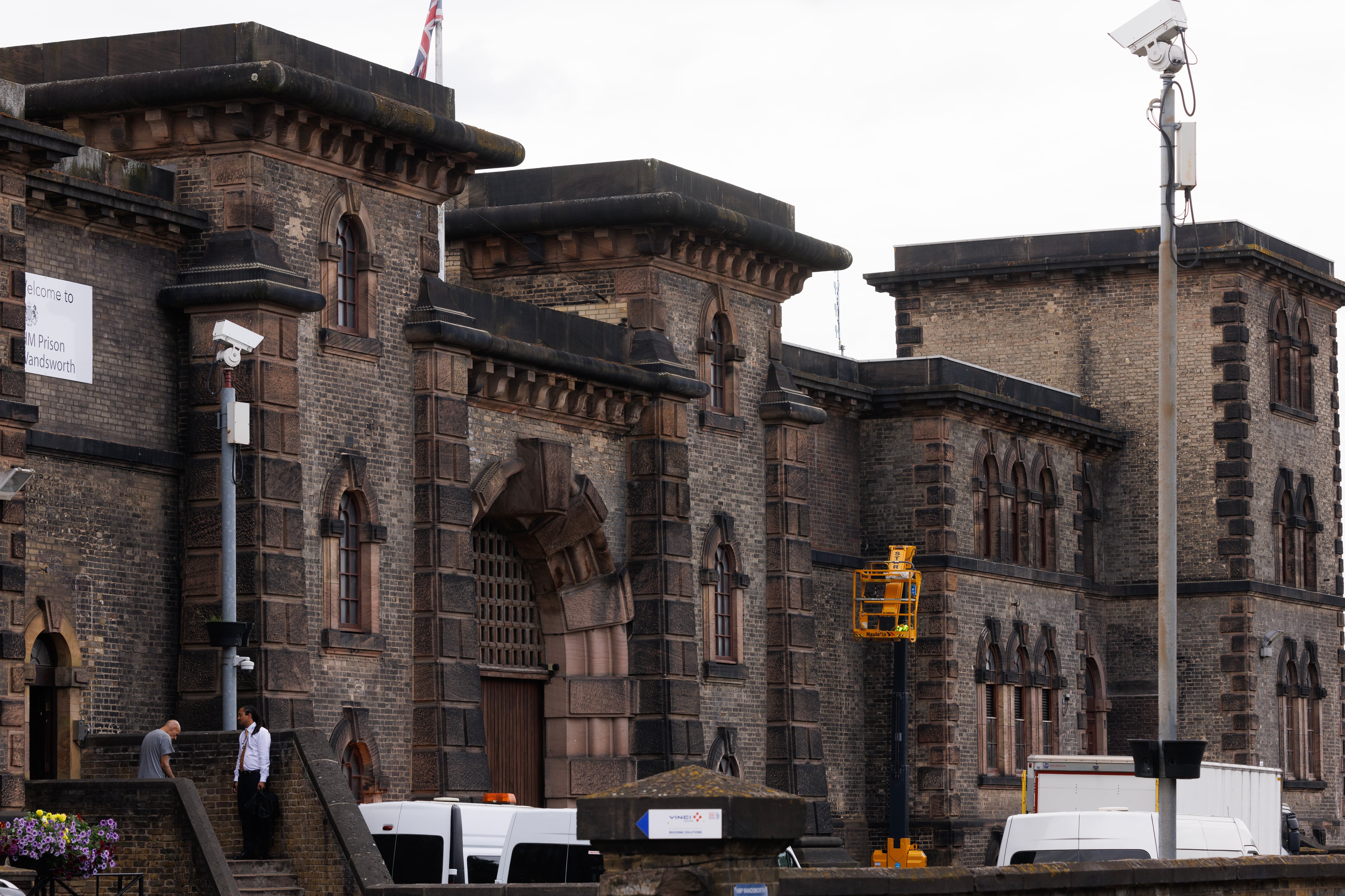 Fachada general de la prisión HMP Wandsworth en Londres.