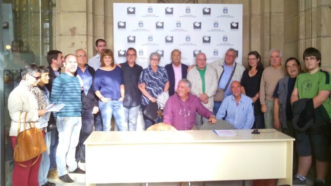 18 representantes de AAVV han expresado de forma conjunta su rechazo a la propuesta de distritos