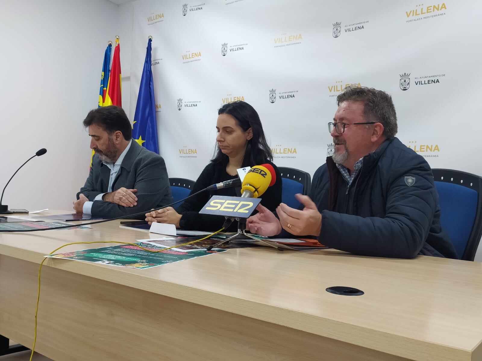 Momento de la presentación de actos