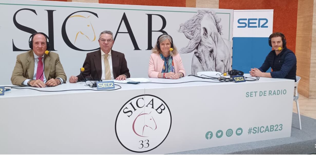 Fernando Caballos, Salomón, Arancha Rodríguez y Laury Tesseaur junto a Salomón Hachuel en SICAB 2023