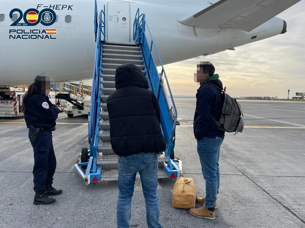 Dos expulsados a Georgia por estancia irregular