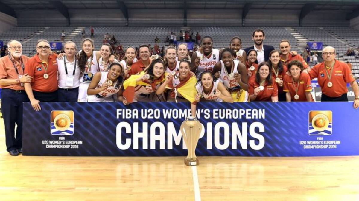 Laura Quevedo: "Se me fue pasando el dolor y el equipo me necesitaba"