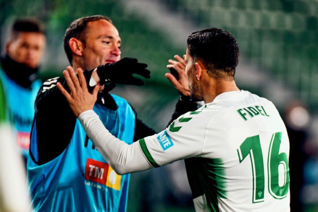 Fidel Chaves dedicó su gol de penalti al Real Madrid al capitán Nino