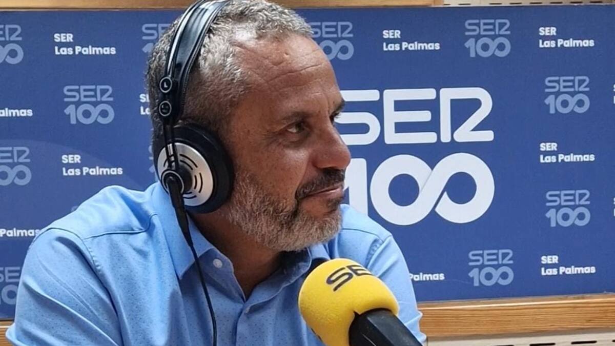 Alfredo Gonçalves, alcalde de Guía: "Quizás es más difícil llegar a acuerdo con uno que con cinco"