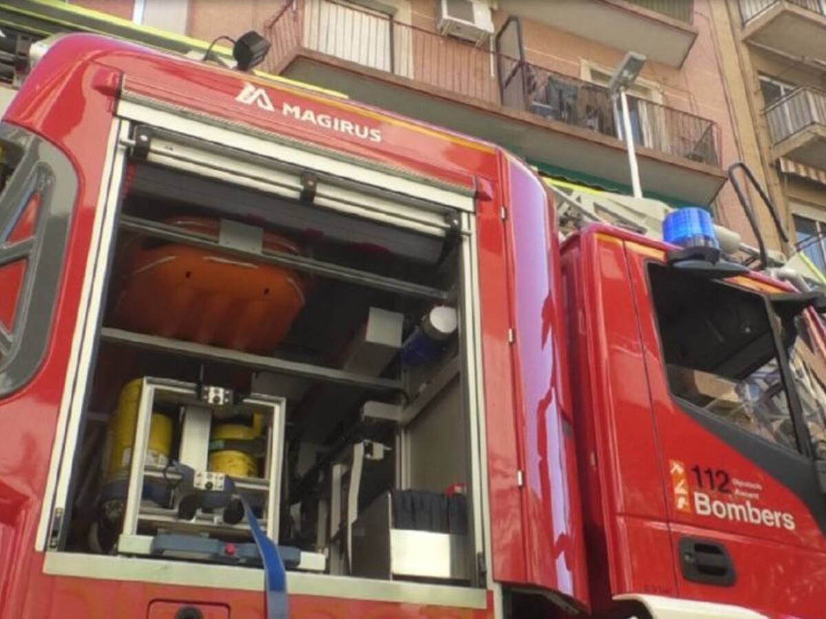Fallece un joven de 30 años en el incendio de una vivienda en El Altet