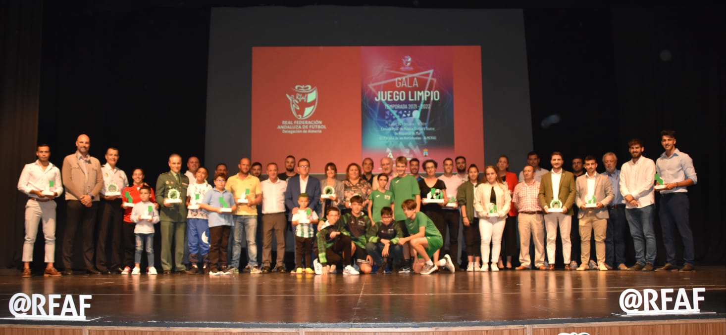 La deportividad tiene premio en el fútbol almeriense.