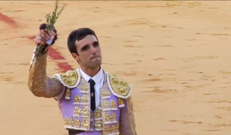 Miguel Ángel Delgado logró en la corrida del 12 de octubre la última oreja de la pasada temporada taurina