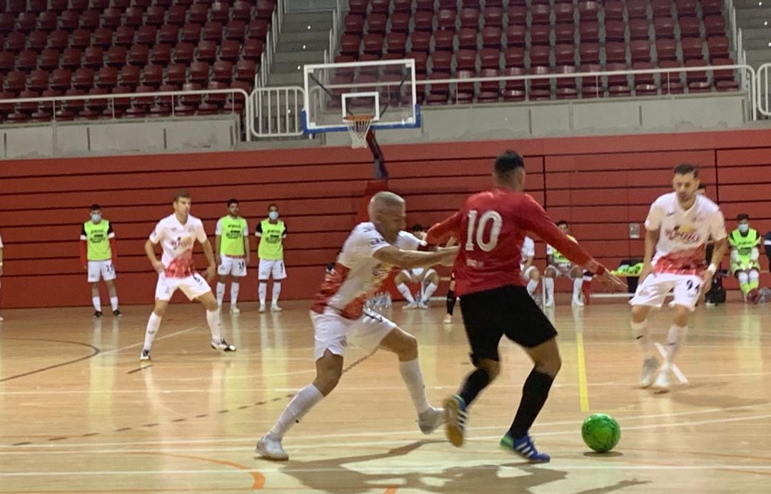 El Nueva Elda aguantó bien la primer mitad para sucumbir tras el descanso