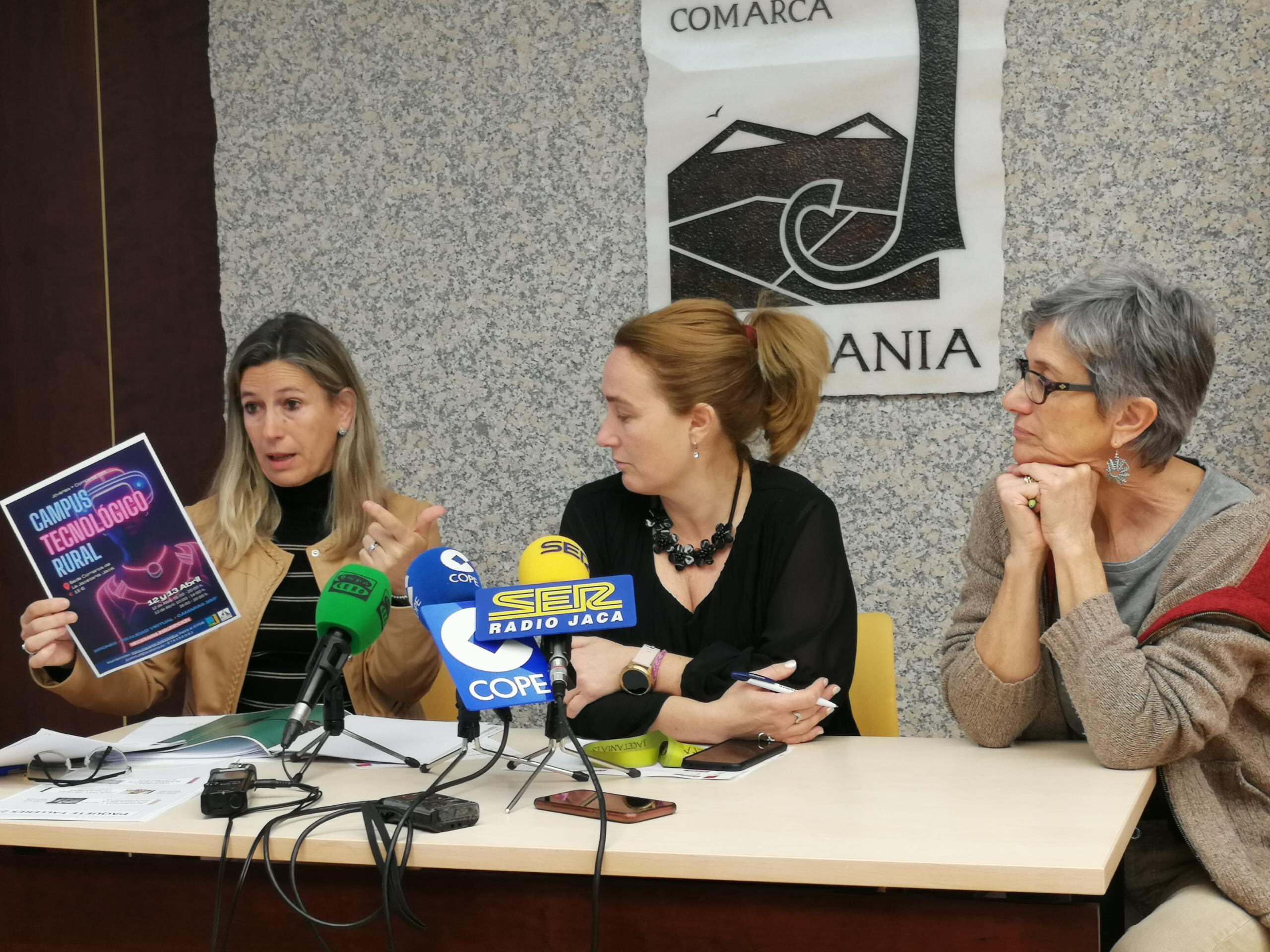 Un programa transversal en el que trabajan el Área de Juventud y el Área de Empleo y Desarrollo comarcal