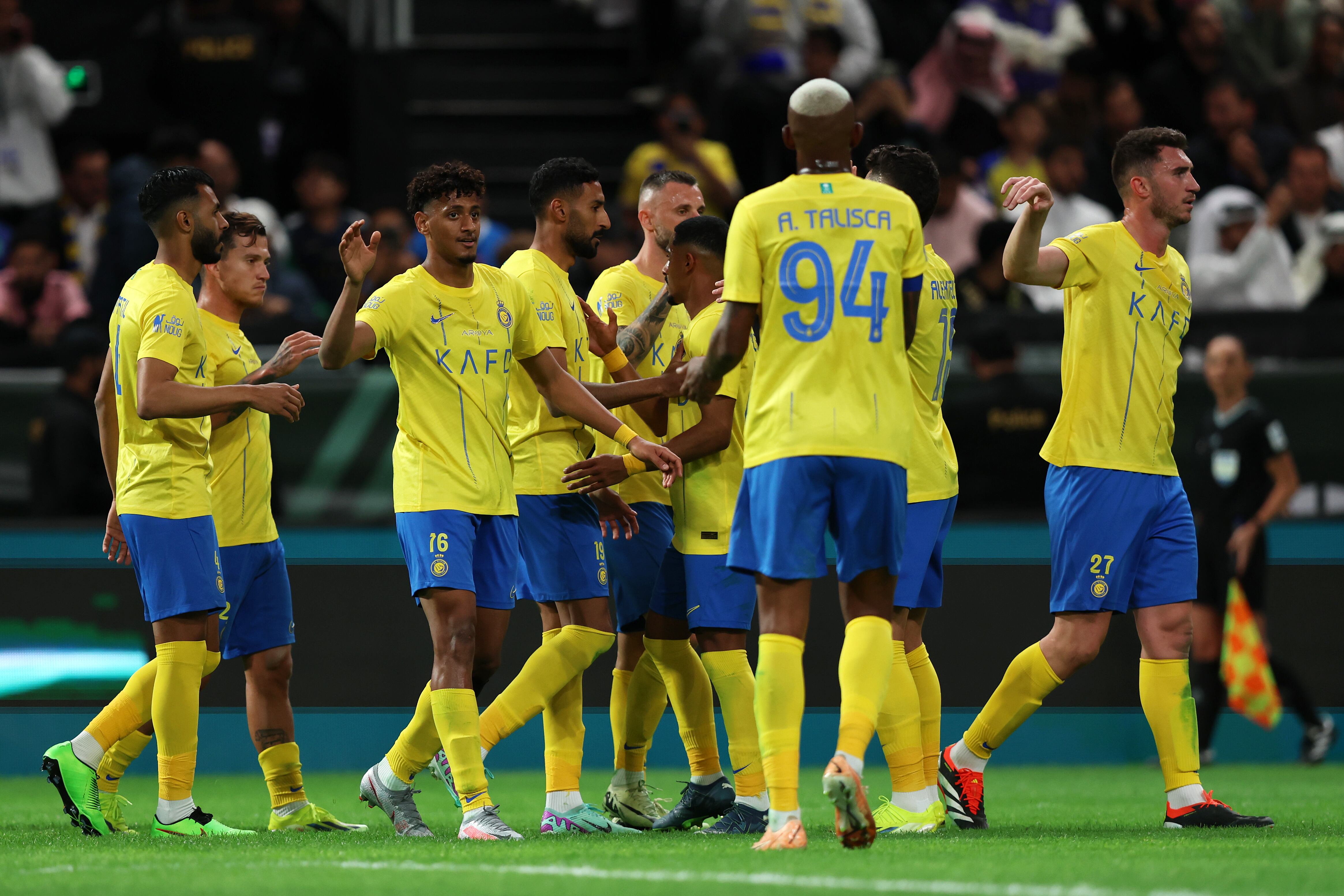 Los jugadores del Al-Nassr celebran el tanto de Mohammed Maran en la goleada al Inter Miami. (Photo by Yasser Bakhsh/Getty Images)