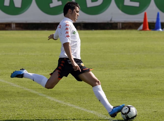 David Villa, durante un entrenamiento con el Valencia