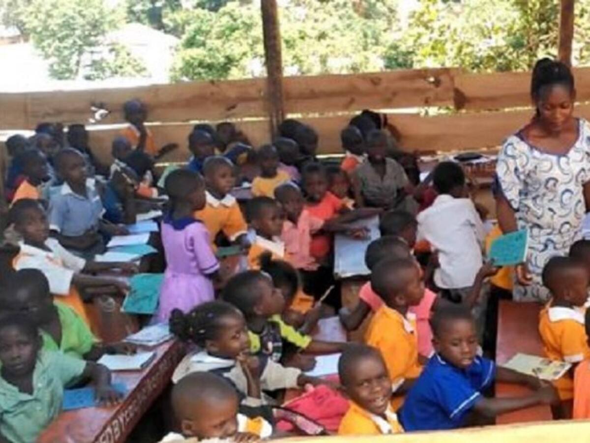 Neiker-Tecnaliak nekazaritzako sei eskola iraunkor sustatu ditu Ugandan