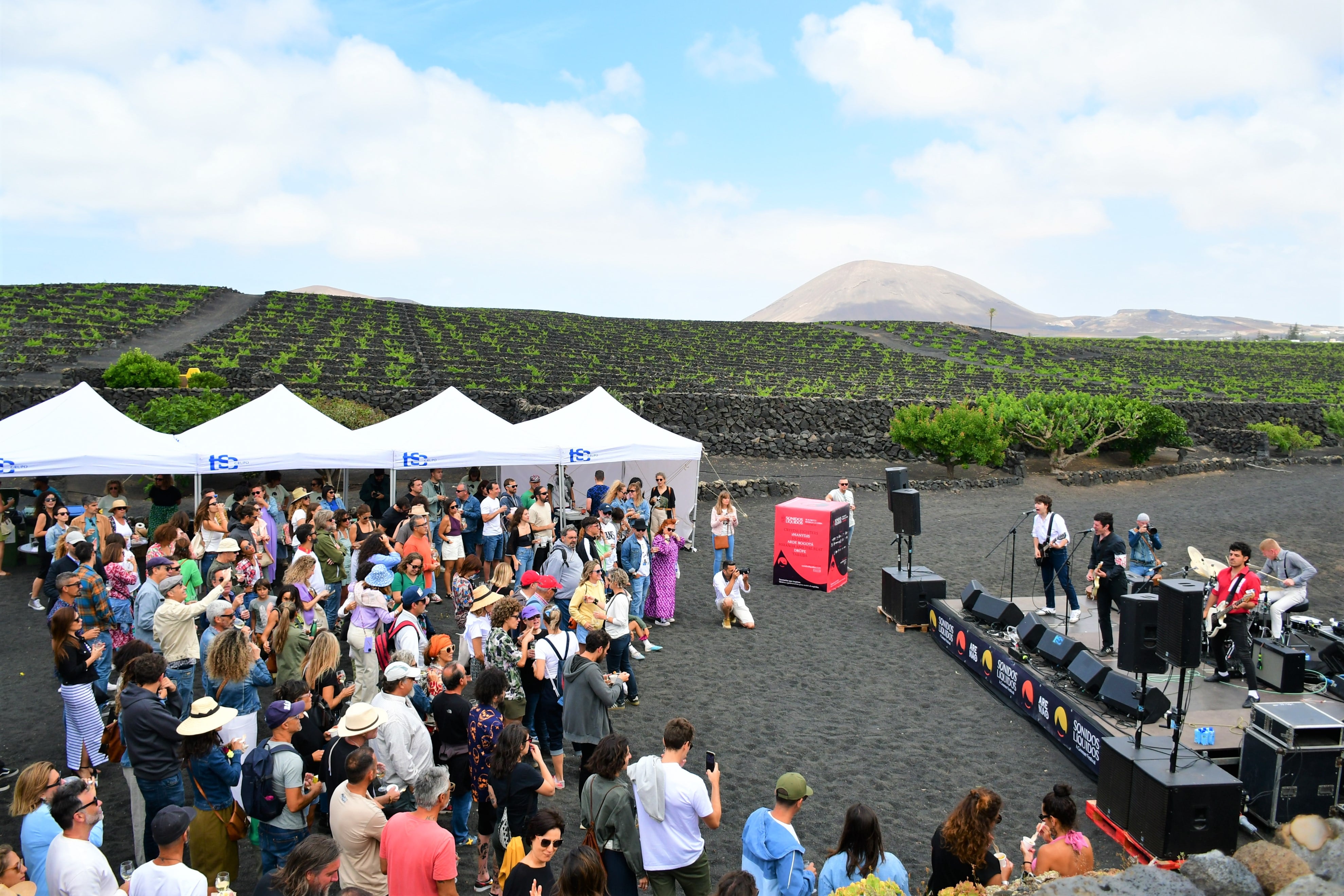 Uno de los conciertos de Sonidos Líquidos en La Geria, Lanzarote.