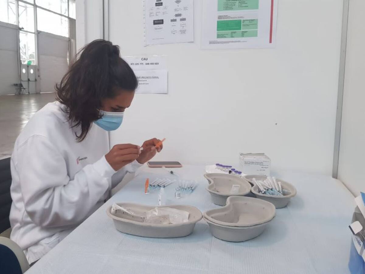 Una quincena de pacientes optan por vacunarse durante su hospitalización en Can Misses