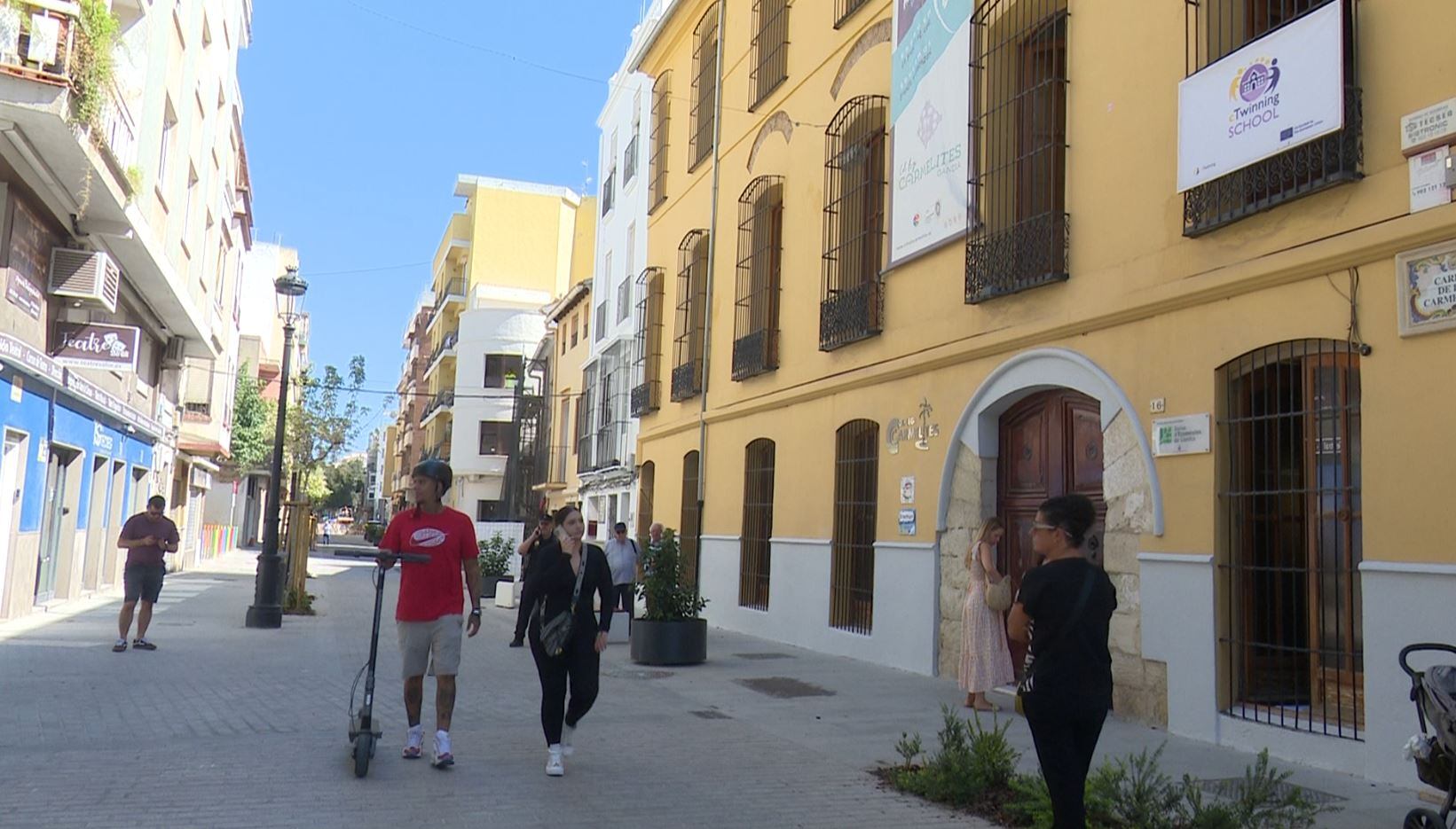 La calle Carmelita Rita remodelada, en plataforma única