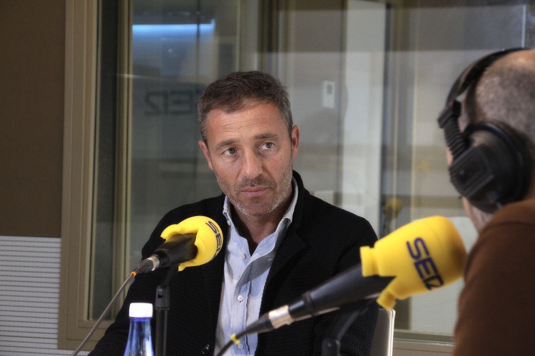 Óscar Cano, entrenador del CD Castellón en una entrevista en SER Deportivos con Xavi Sidro