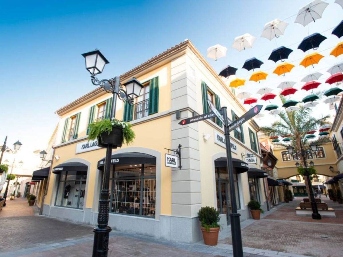 El Ayuntamiento y Plaza Mayor acuerdan abrir un vial para aliviar los accesos