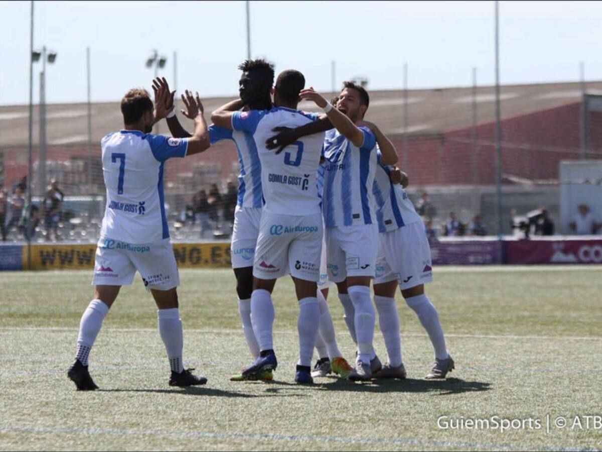 El Atlético Baleares amarra el play off de ascenso tras ganar por (2-0) al Cornellà