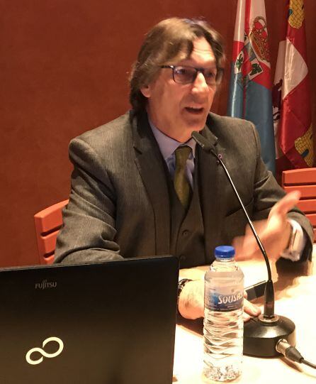 Sicólogo Miguel Pérez