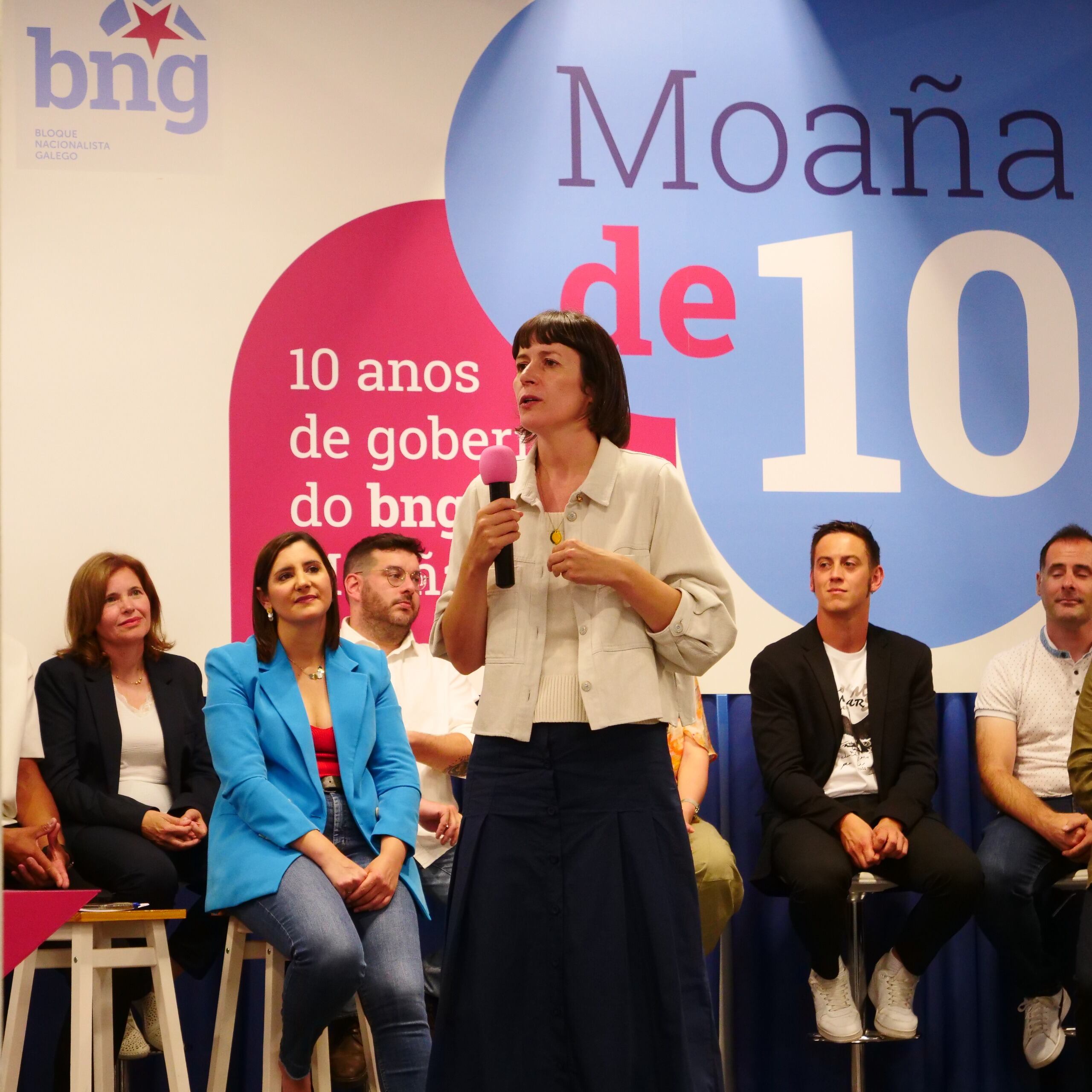 Ana Pontón en Moaña, con la alcaldesa Leticia Santos