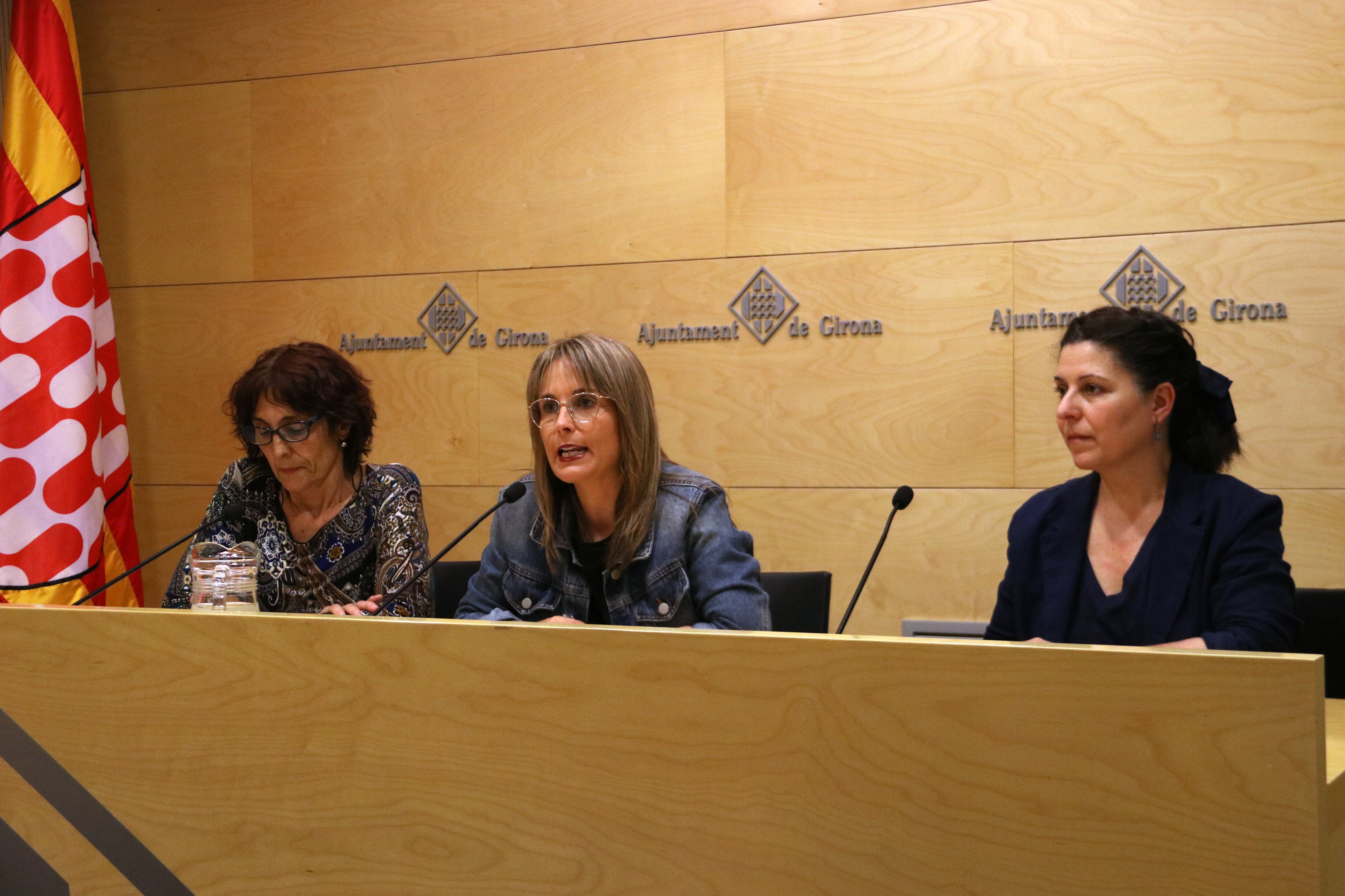 Les tres investigadores de la UdG aquest matí durant la presentació.