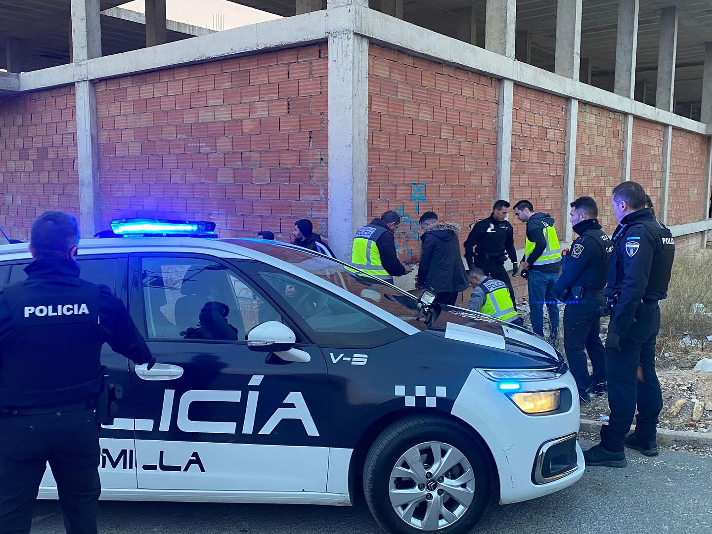 Momento de la actuación conjunta de Policía Nacional y Local