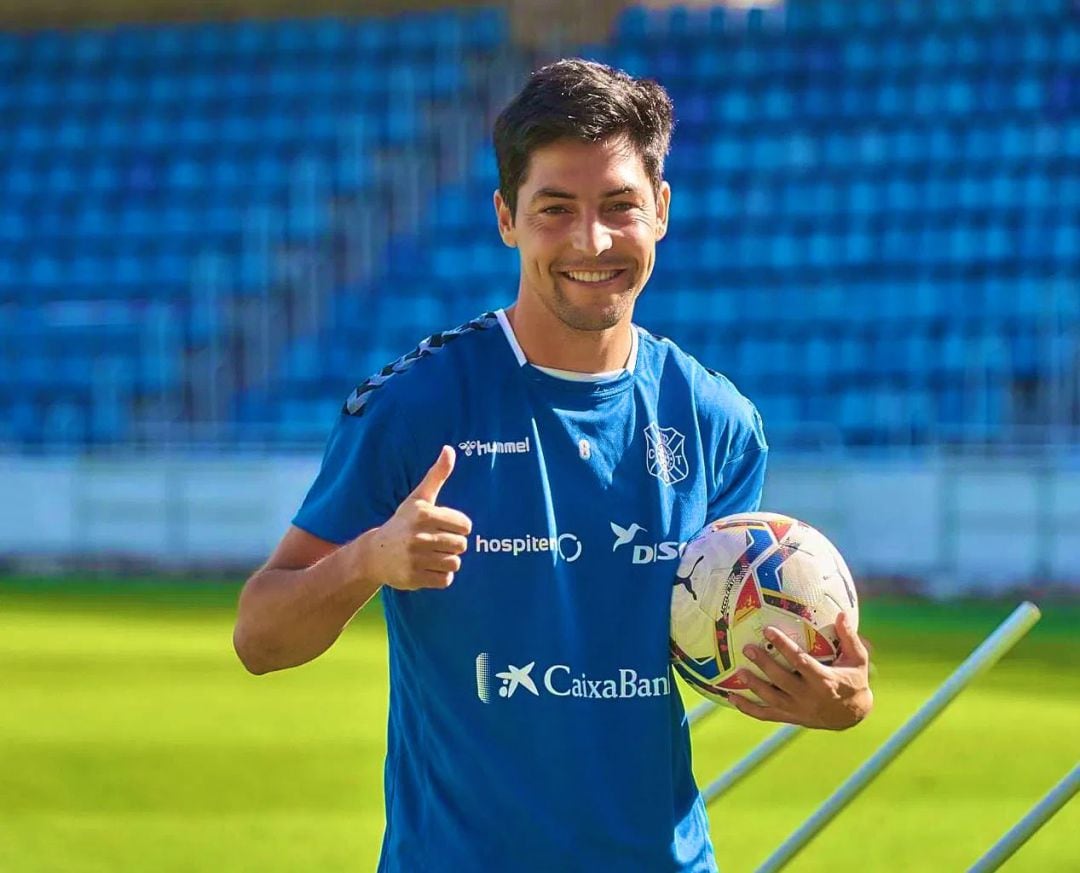 Borja Lasso, con el balón en las manos.