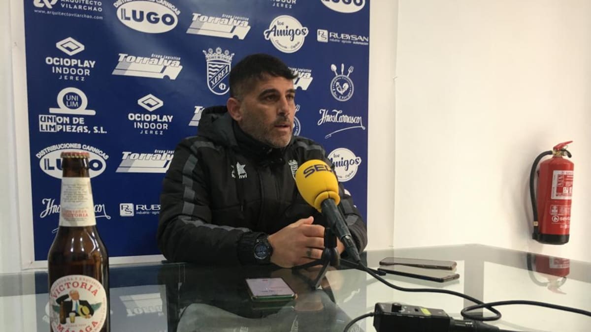 Declaraciones de Emilio Fajardo en la previa del partido ante el Rota