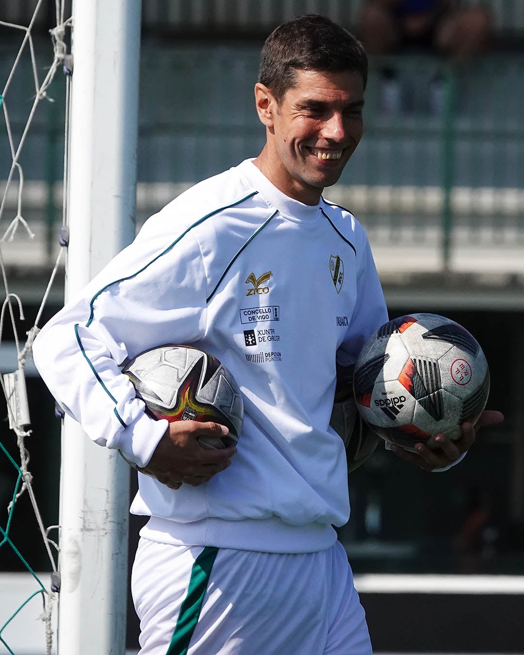 David de Dios durante un entrenamiento del Coruxo