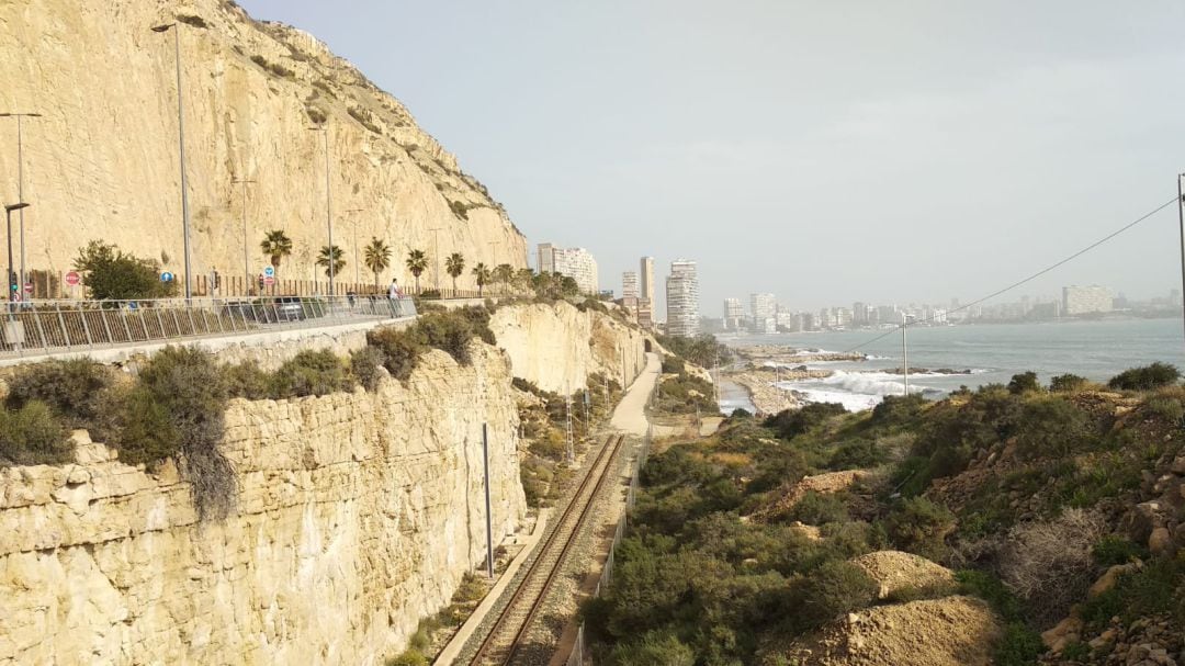 Tramo en el que se actuará para construir la vía verde de La Cantera