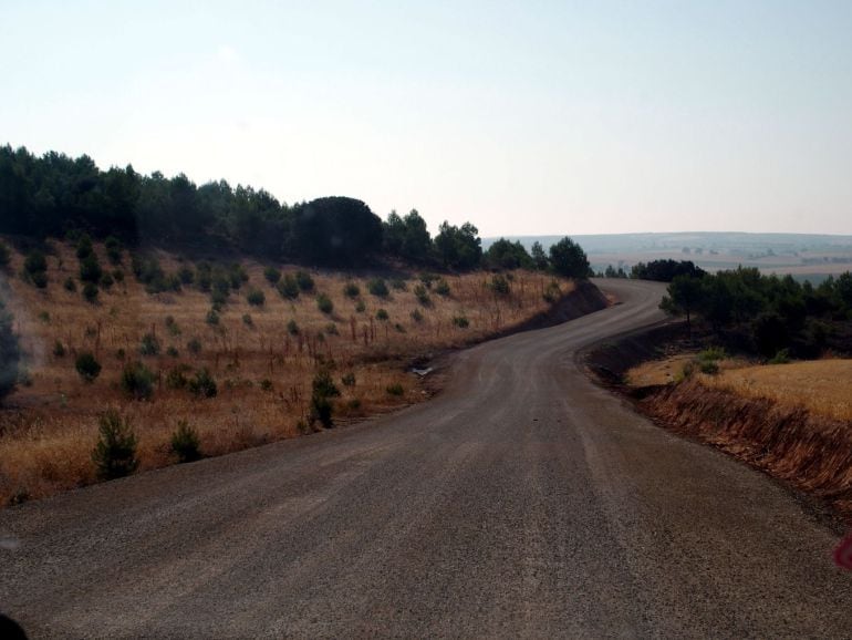 Pista de acceso a la construcción