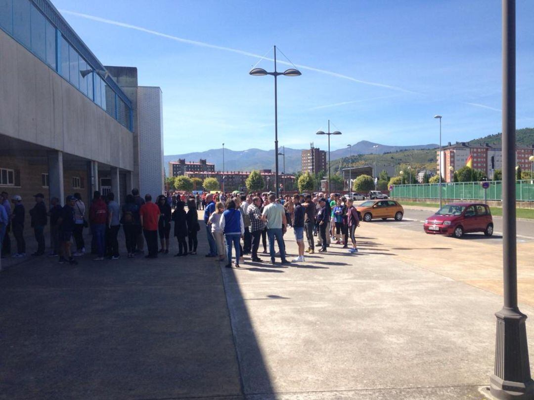 Los aficionados no se quieren perder la cita de este domingo en el Toralin.