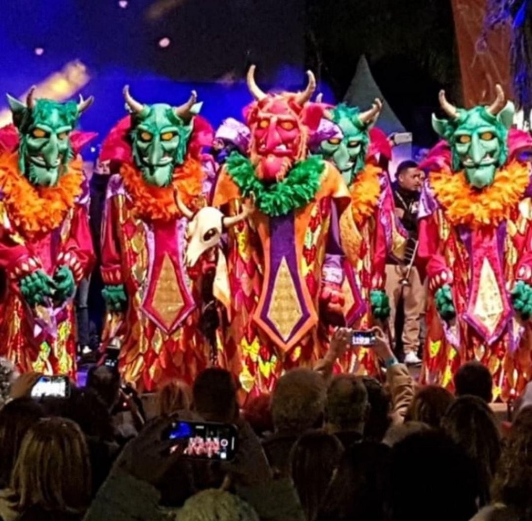 Los Diablos, durante su presentación del sábado.
