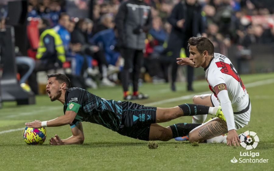 Robertone no podrá jugar el sábado contra el Real Betis.