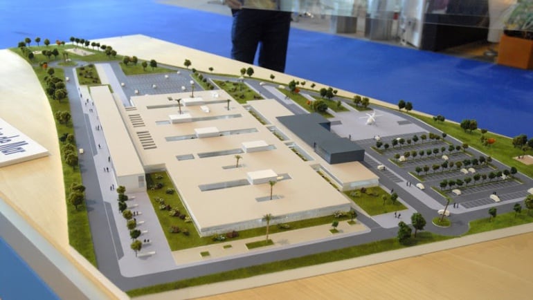 Maqueta del futuro Hospital de Alta Resolución de Roquetas de Mar.