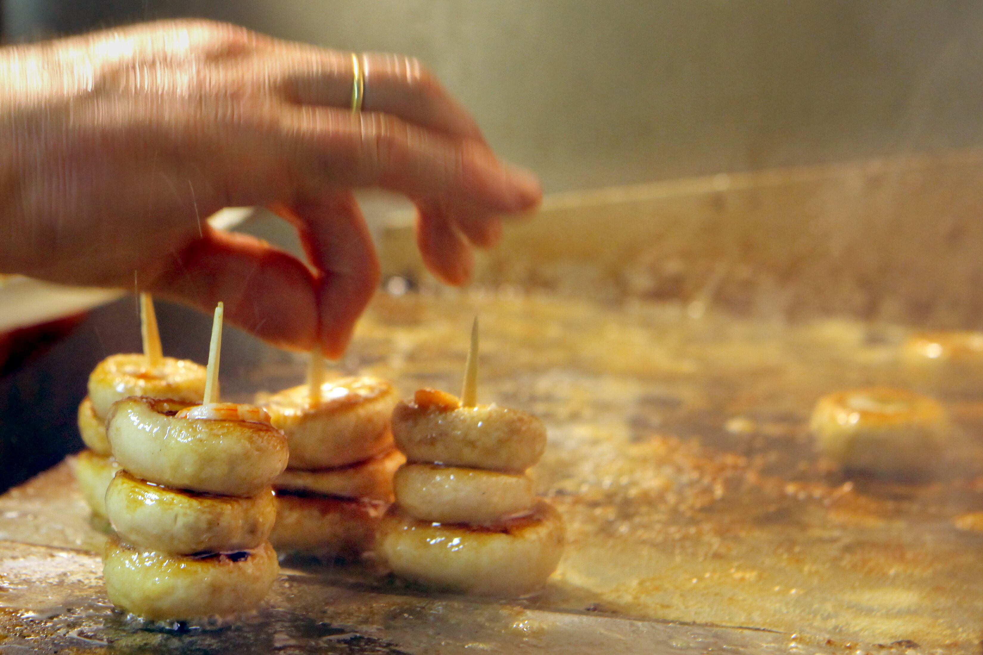 Uno de los pinchos más populares de la calle Laurel.