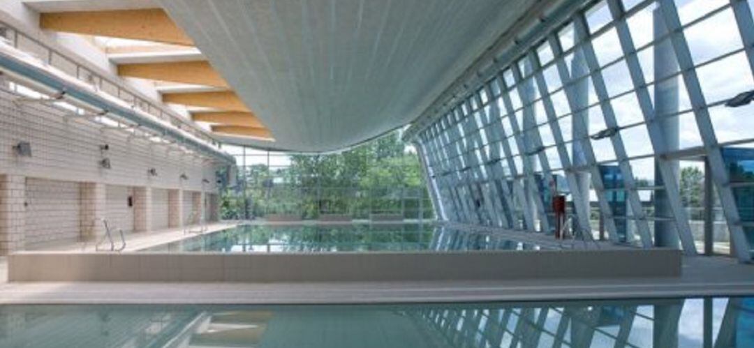 Piscina municipal cubierta
