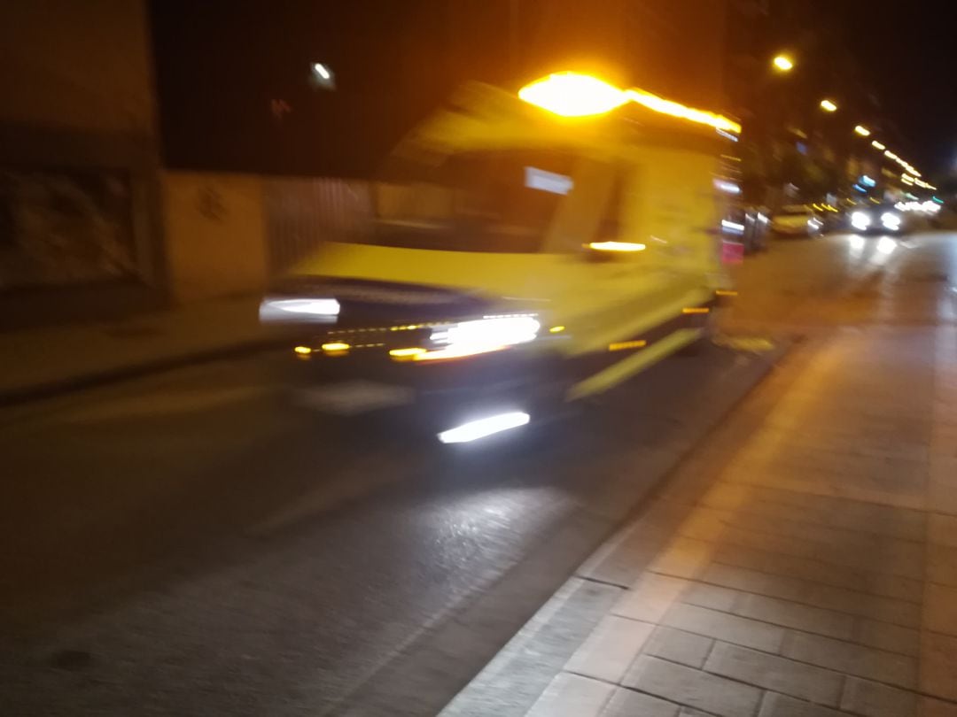 Las afectadas fueron trasladadas en sendas ambulancias al hospital de Aranda