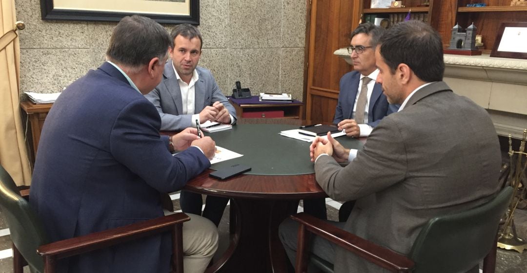 Reunión entre Ayuntamiento de Jaén y Grupo Alvores