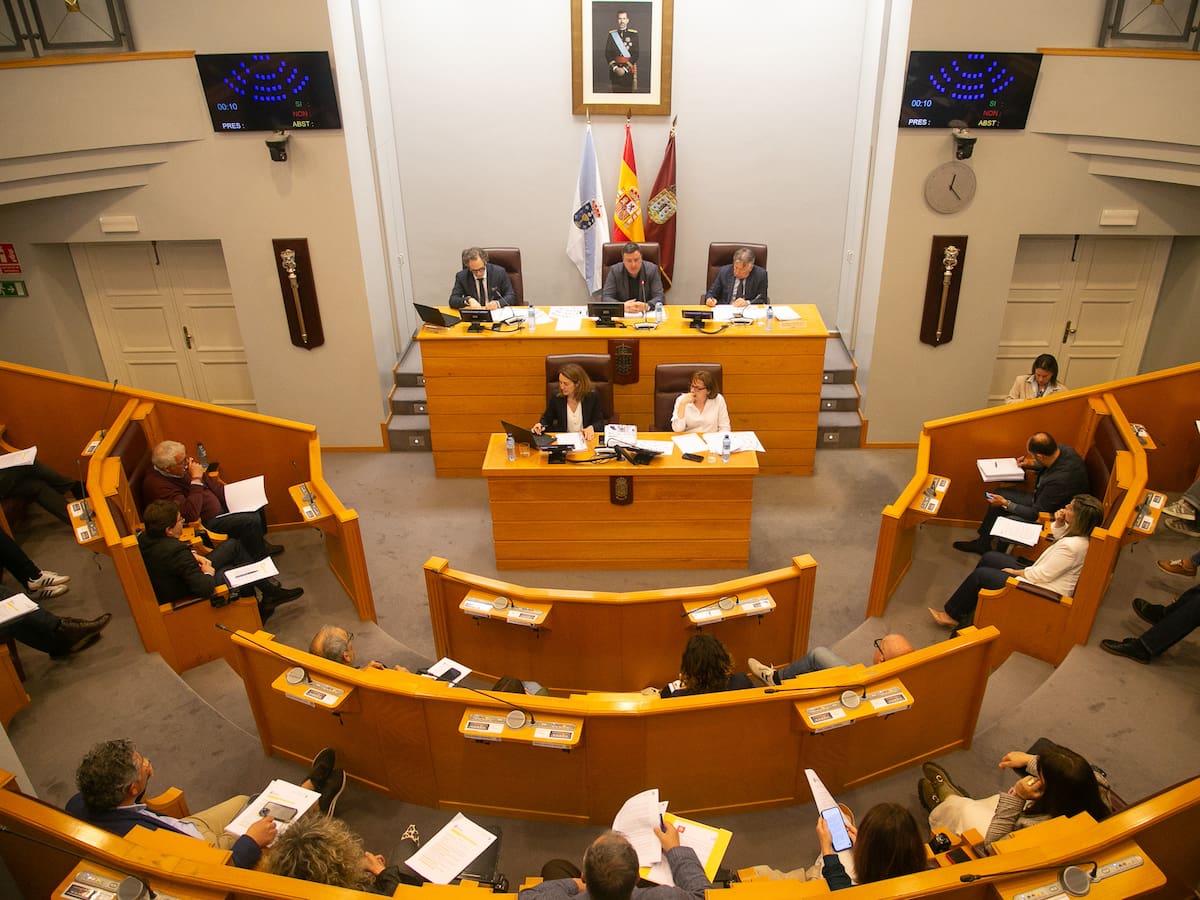 A Deputación reclama á Xunta a gratuidade da AG-55 e un plan urxente para mellorar o estado da vía
