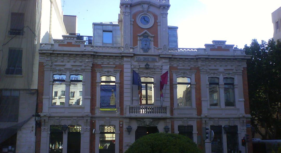 Fachada del Museo Municipal