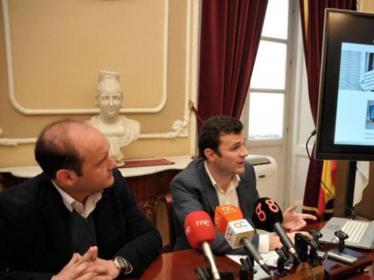 El Ayuntamiento de Cádiz pone el caso en manos de los servicios jurídicos