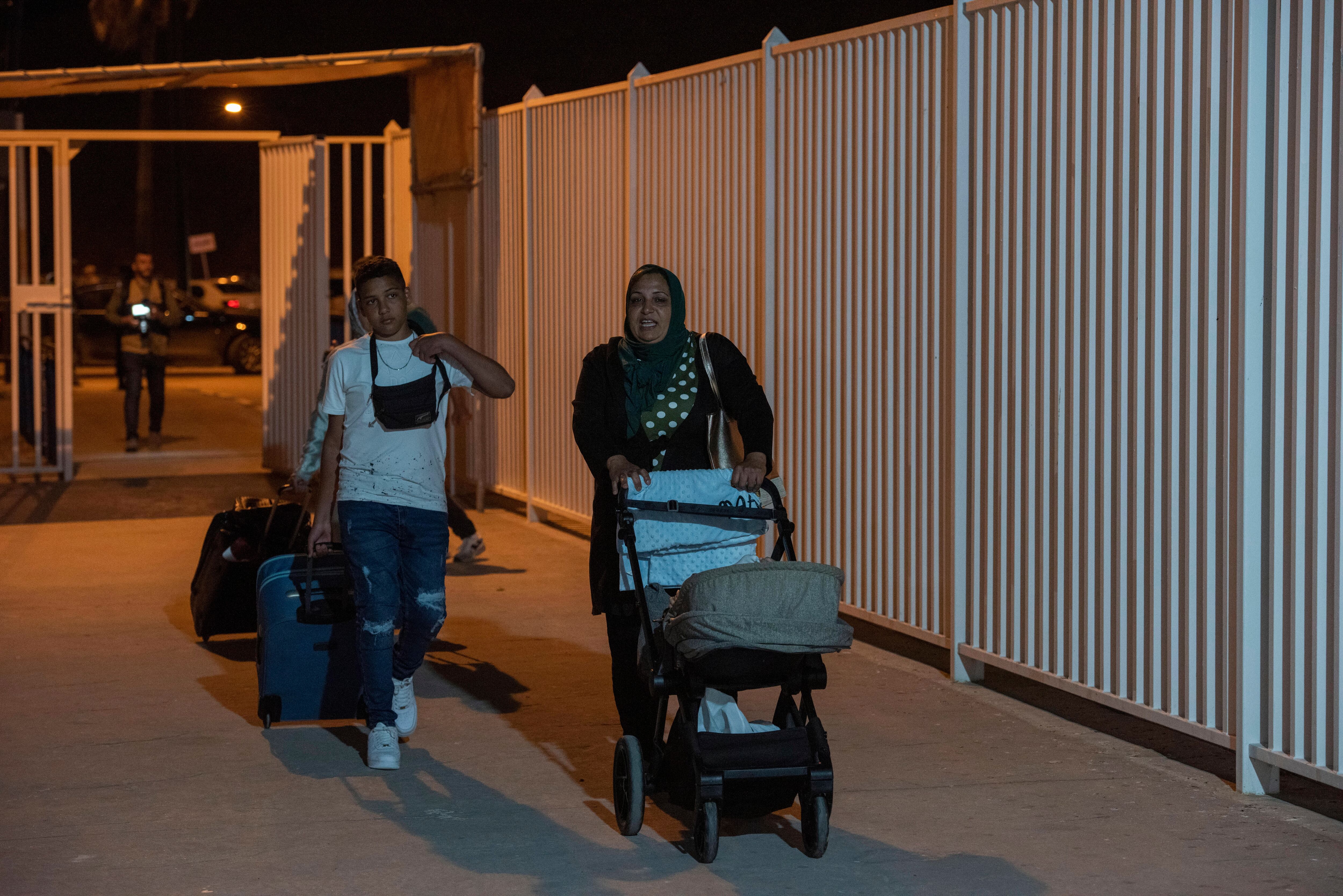 Reapertura de la frontera terrestre de Ceuta entre Marruecos y España.