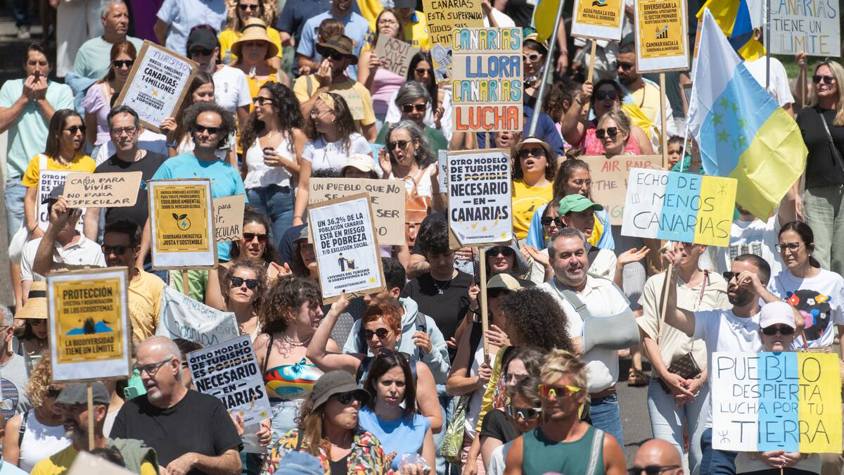 La Columna de Carlos Arcaya: «'Cuando vean las barbas de su vecino pelar...', ya saben»