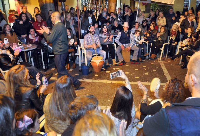 Zambomba popular en Jerez