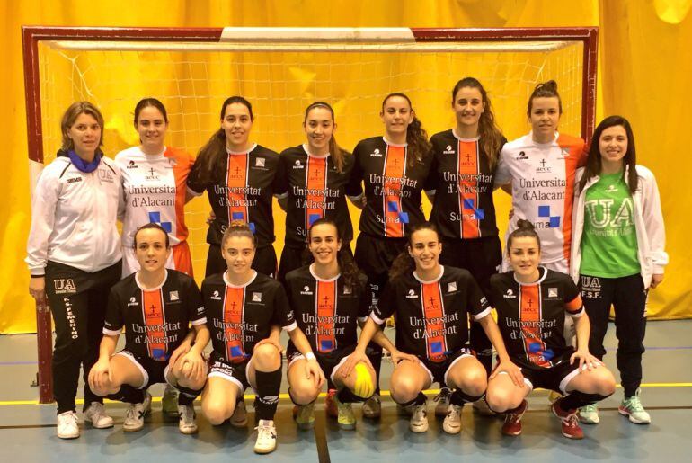 El equipo de la Universidad de Alicante de fútbol sala 