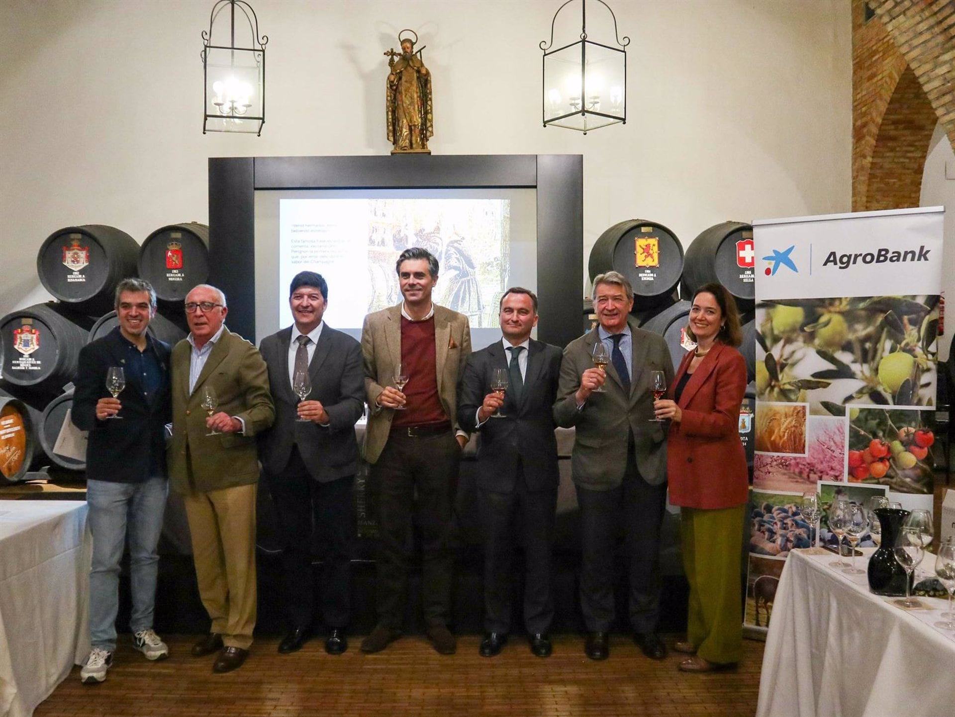 CaixaBank y elBullifoundation celebran una jornada sobre el vino para el sector bodeguero de Jerez