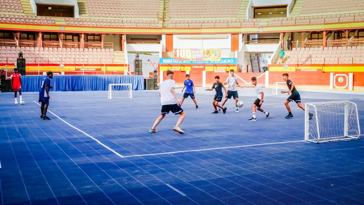 La plaza de toros de Roquetas de Mar es uno de los escenarios.