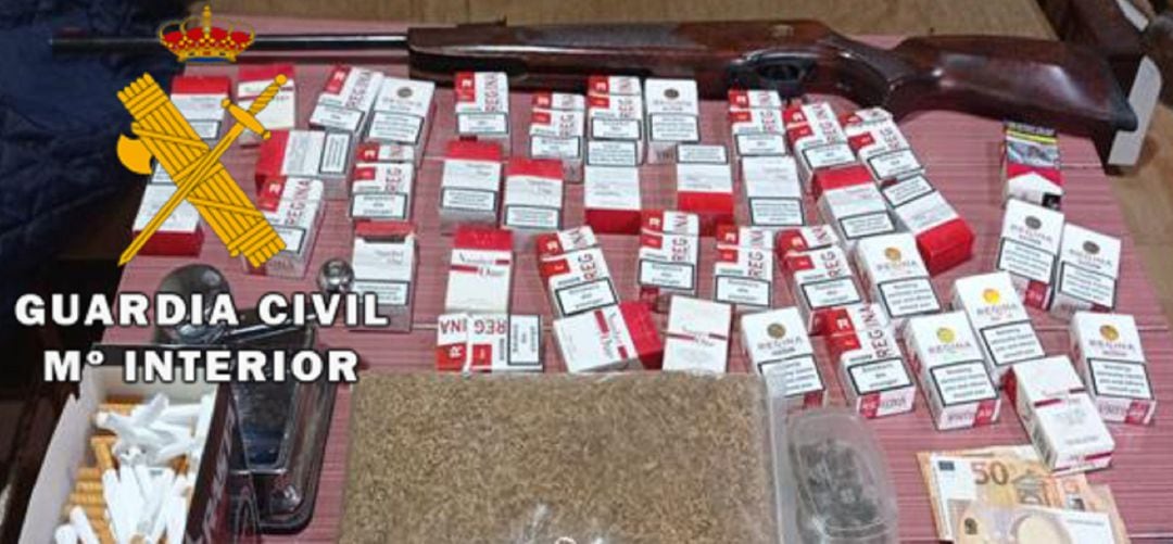 Material del que se ha incautado la Guardia Civil.